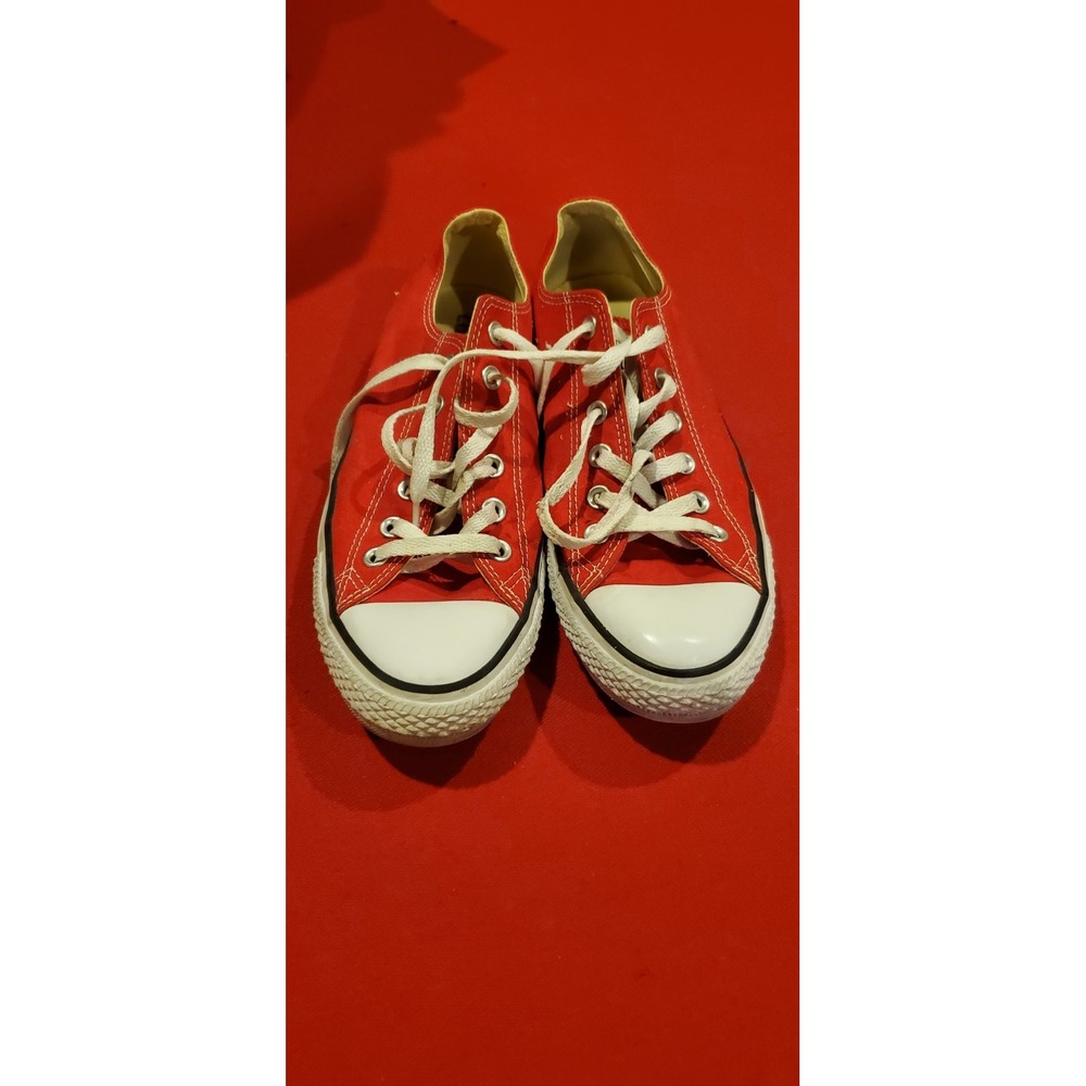 Converse All Star men's Sz 8/ Women Sz 10 red‎ Low Top White Toe Lace Up Unisex